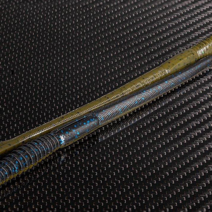 Reaction Innovations Fat Flirt 8.25 (D) Tramp Stamp