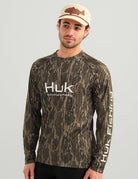 Huk Pursuit Performance Crew Mossy Oak Bottomland