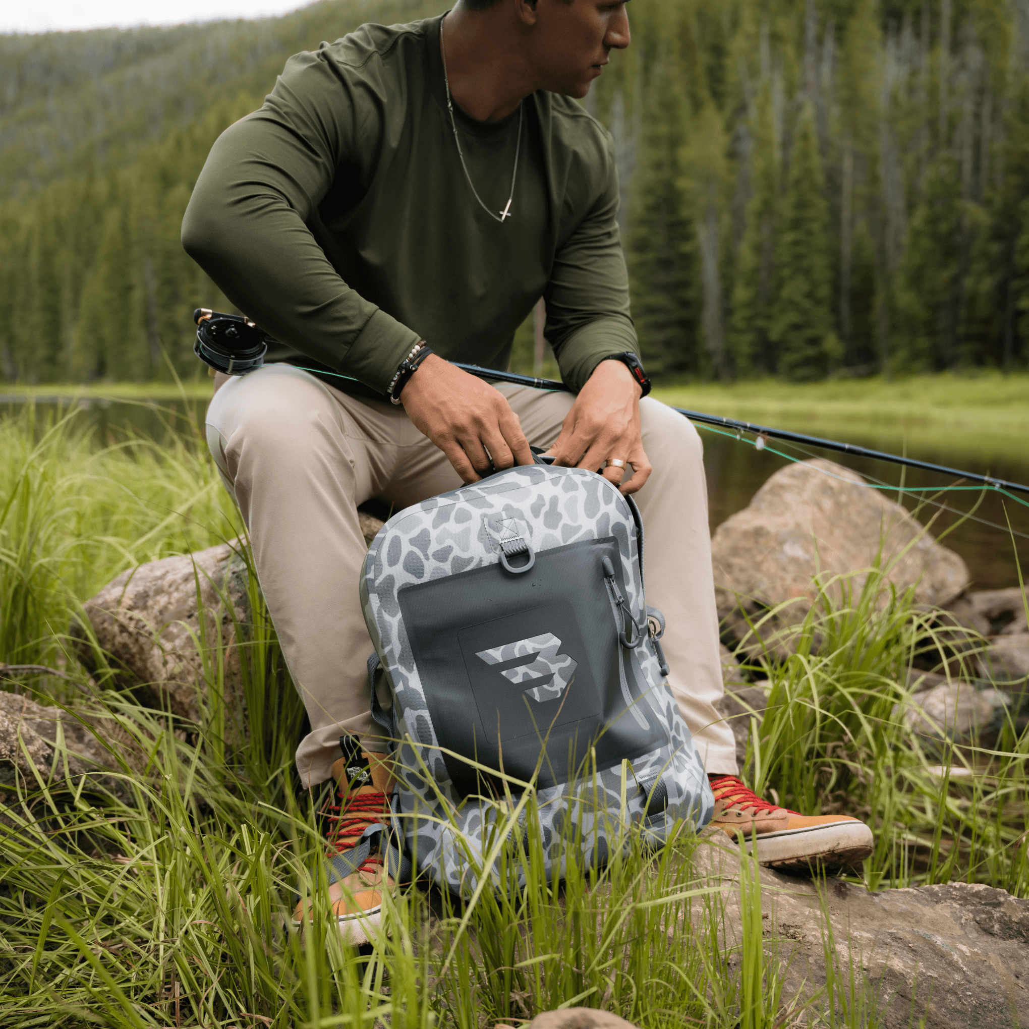 Burlebo Waterproof Backback